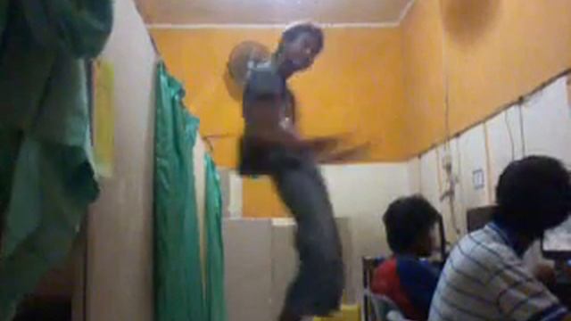 Harlem Shake Mambo смотреть онлайн