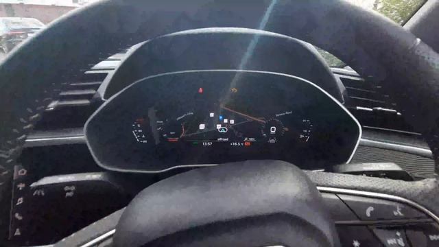 192D18319 - 2019 Audi Q3 1.5 TFSI 150bhp Manual S Line 40,500 смотреть онлайн