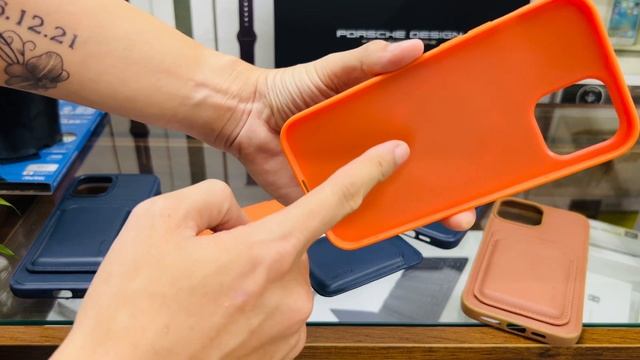 Ốp da kèm ví MagSafe cực kỳ tiện lợi cho iPhone 12 Pro Max | 13 Pro Max смотреть онлайн