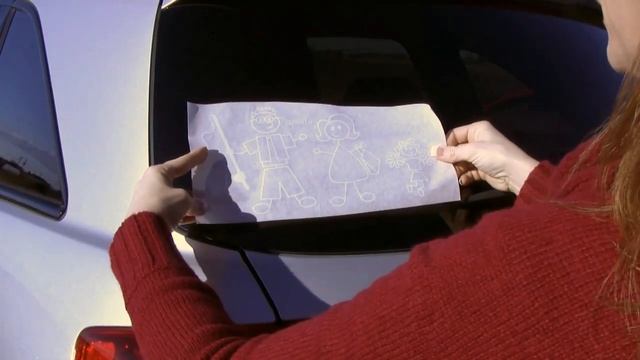 How to Put Family Stickers on a Car Window смотреть онлайн