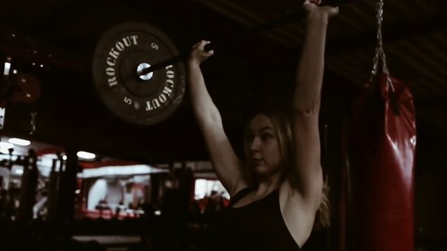 Female Muscle Growth,Gym Motivation,Crossfit Workout смотреть онлайн