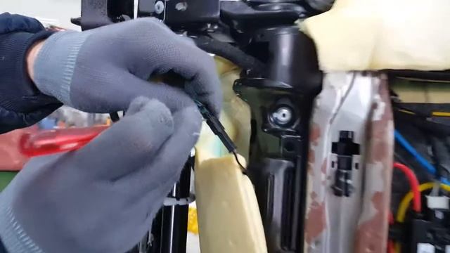 GM Alpheon Seat Heater Repair part3 смотреть онлайн