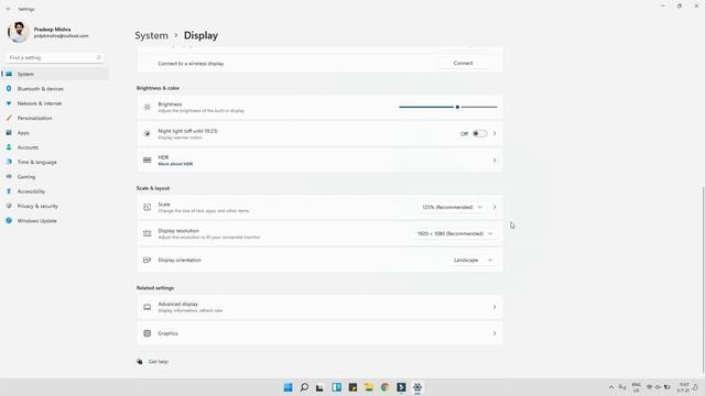 Windows 11 Icons are Not in Center?|Align Taskbar Icons to Center in Windows 11 смотреть онлайн