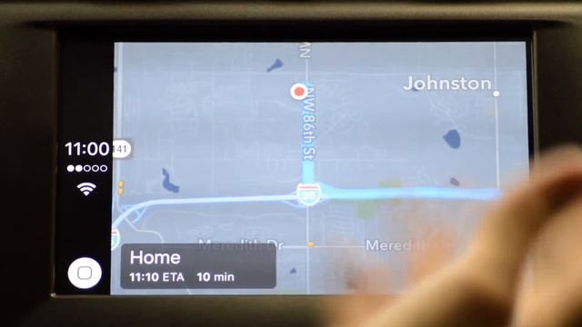 How Apple CarPlay Works смотреть онлайн