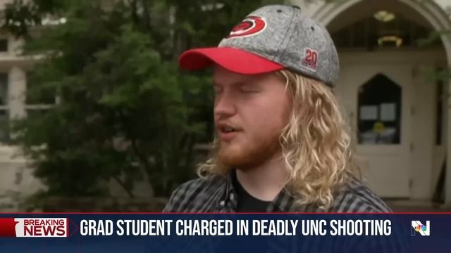 New video shows UNC-Chapel Hill students climb out windows after active shooter alert смотреть онлайн
