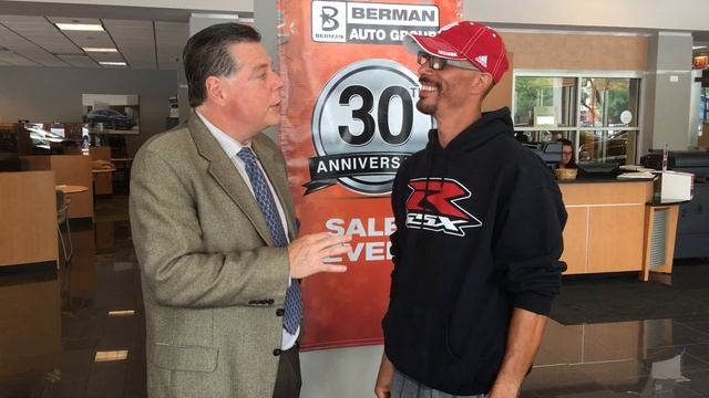 David just picked up his new Infiniti QX80 смотреть онлайн