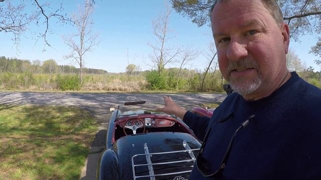 1962 MGA MKII comparison with 1960 MGA 1600 смотреть онлайн