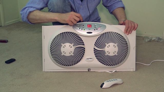 Bionaire Twin Reversible Airflow Window Fan. смотреть онлайн