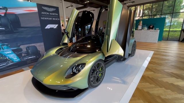 Aston Martin Valhalla смотреть онлайн