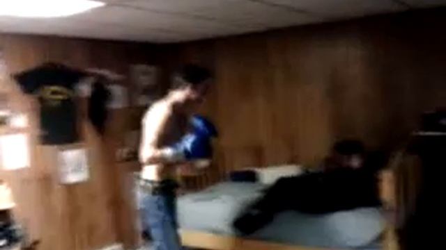 3 guys 1 hammer смотреть онлайн