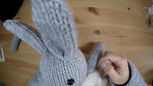 Amigurumi lapin tricot 3/3 / Miss Bunny amigurumi knit (english subtitles) смотреть онлайн