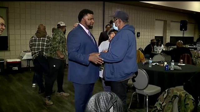 Youngstown mayor keeps seat with wide margin of votes смотреть онлайн