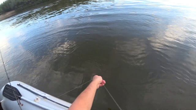 Дикая рыбалка, один в глуши...часть 2