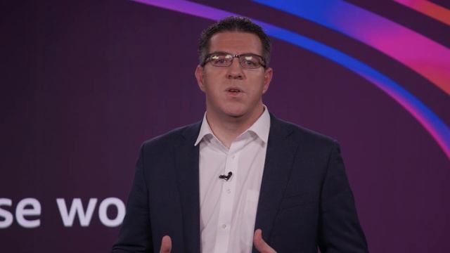 AWS re:Invent 2020: Proven compute for unprecedented times смотреть онлайн