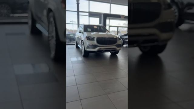 The 2023 Mercedes-Maybach GLS 600 смотреть онлайн