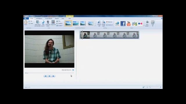 3. Loading Your Video in Windows Live Movie Maker, Adding Captions, and Saving as a Project смотреть онлайн