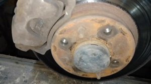 Биение, вибрация в руль при отбалансированых колёсах? Есть решение