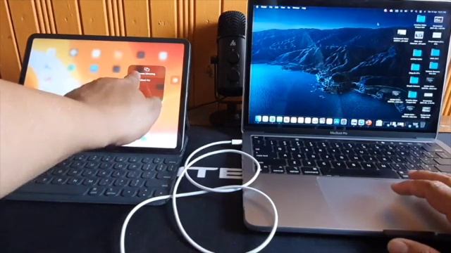 How to Mirroring iPad to Macbook & Side Car Extend iPad as Second Monitor смотреть онлайн