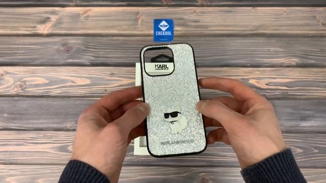 Огляд оригінального чохла Karl Lagerfeld Fixed Glitter Choupette Logo Metal Pin для iPhone 15 Pr смотреть онлайн