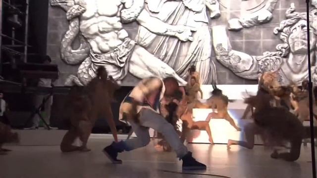 Kanye West - Power (Live From Coachella 2011)