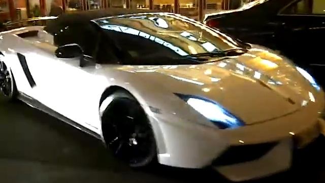 Lamborghini LP570 Performante Spyder смотреть онлайн