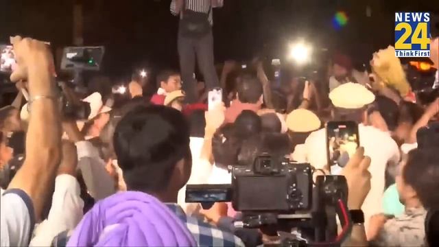 AAP MP Sanjay Singh को मिली जमानत जेल से बाहर आते ही गाड़ियों पर चढ़कर क्यों चिल्लाए ? смотреть онлайн