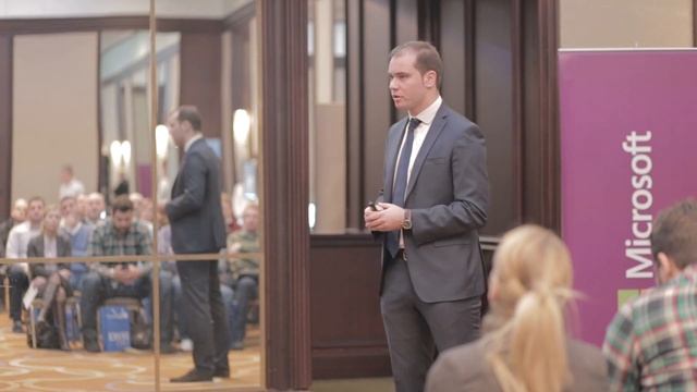 Microsoft: Windows 10 Device Days смотреть онлайн