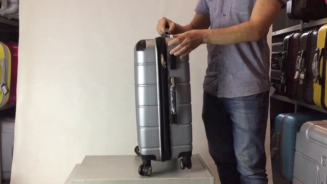 Чемодан M PC 00093 смотреть онлайн