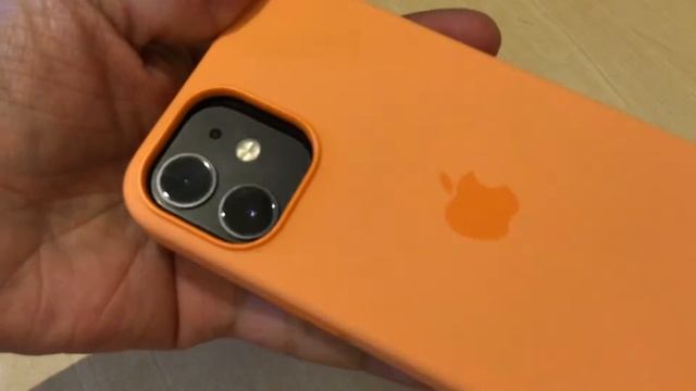 Apple iPhone 📱 13 Silicone Case in Marigold Orange 🍊 смотреть онлайн