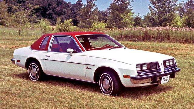 Pontiac Sunbird 1976–80 смотреть онлайн