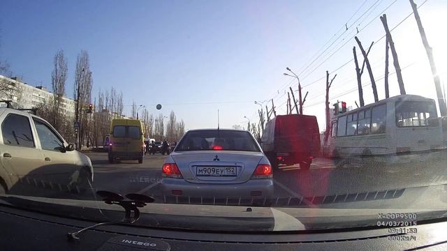 Пример записи комбо-устройства NEOLINE X-COP 9500 (день) | SERVICEMAN смотреть онлайн