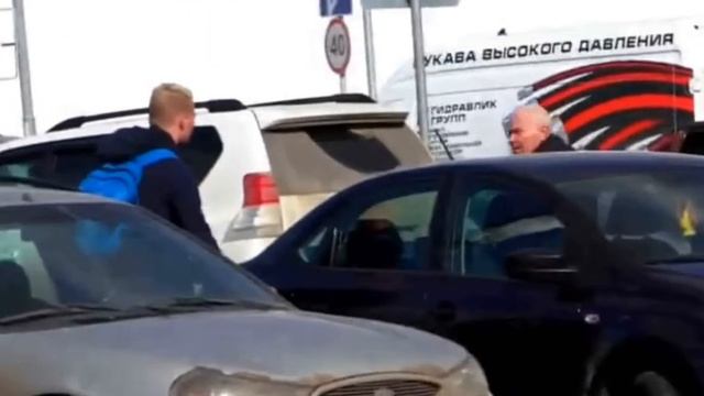 ( Пранк ) .Edward Bil Самые лучшие пранки . Доставщик еды и Охранник с ТЦ смотреть онлайн