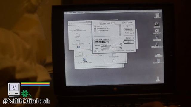 Mac OS 7.6 Dual Boot Configuration on a PowerBook 1400 (as configured by Ran Yafumo) #MARCHintosh смотреть онлайн