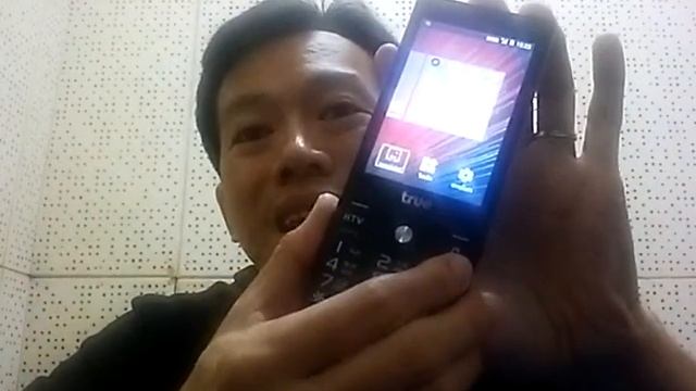 รีวิว! Android ปุ่มกด : True Smart 4G Hybrid จากนายหมอคอม смотреть онлайн
