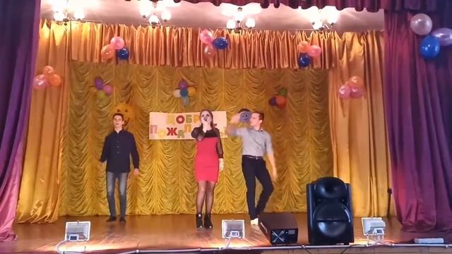 Дарья Шайтур. Песня "Суперзвезда". ТГТ. День октрытых дверей (2018 г.) смотреть онлайн