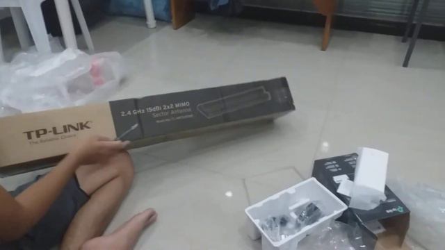 TPLINK WBS510 & TL-ANT2415MS Unboxing. Next Is Product Installation And Review.