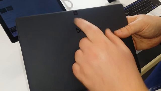 Aquaris M10 tablet Ubuntu preview смотреть онлайн