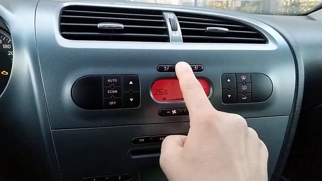 MK2 SEAT LEON DİJİTAL KLİMA SICAKLIK AYARINI SENKRON YAPMA İŞLEMİ смотреть онлайн