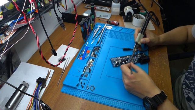 Не работает 2 канала у магнитолы Nakamichi NQ711B | SERVICEMAN смотреть онлайн