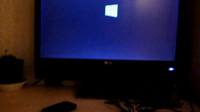 My PC boots in 5 sec. (i7 3.2 Ghz, 8 Gb DDR3, SSD128GB, win8 x64) смотреть онлайн