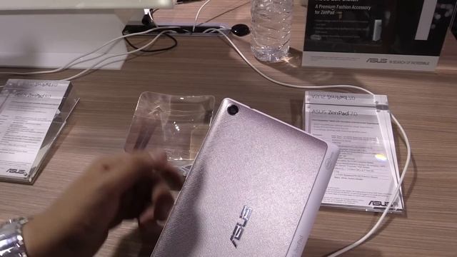 ASUS ZenPad 7.0 Hands-on [English] смотреть онлайн