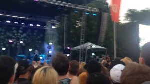 Grimes - Genesis (Live at Pitchfork Music Festival 2014)