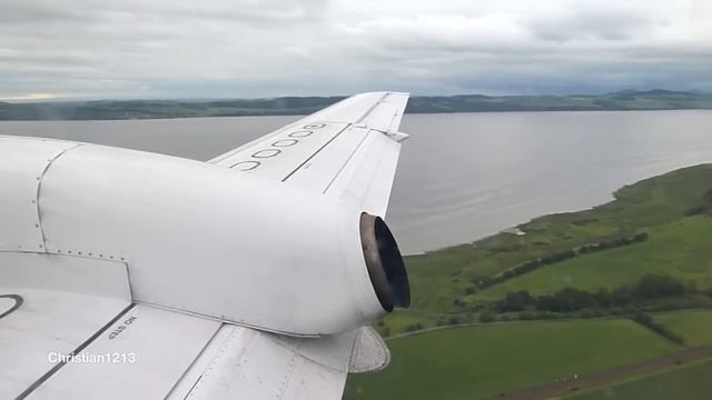 Arrival at Dundee Airport, Flybe (Operated by Loganair) Saab 340B смотреть онлайн