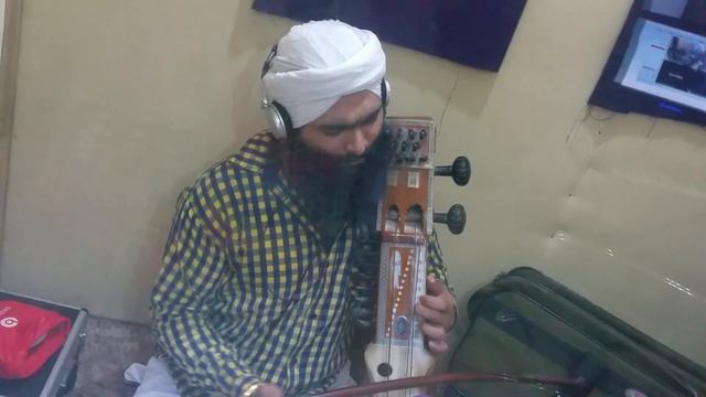 Best Sarangi Player | Kang Saab | Recording an Indian musical instrument | sarangi at studio91 смотреть онлайн