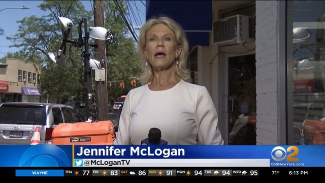 Great Neck Residents Irritated With Overnight National Grid Construction смотреть онлайн