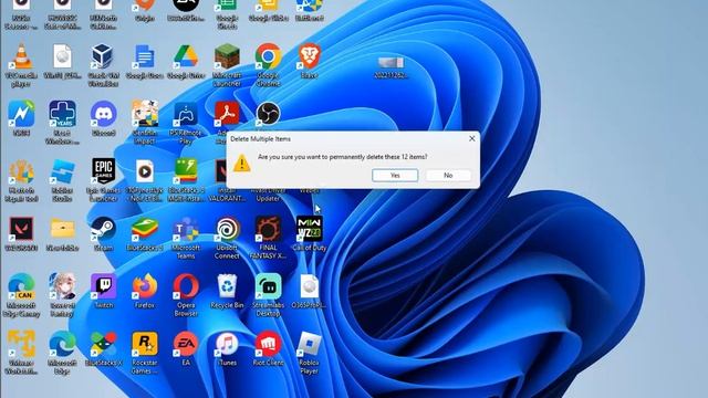 Free Up Storage Space in Windows 11 смотреть онлайн