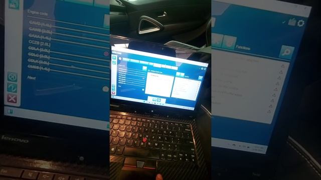 VW Scirocco Full System Scan using Autocom2020 in Windows 11.. смотреть онлайн