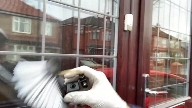 Brush selection for cleaning leaded windows. смотреть онлайн