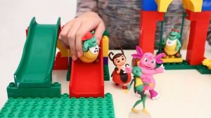 Учимся с Лунтиком - Собираем конструктор