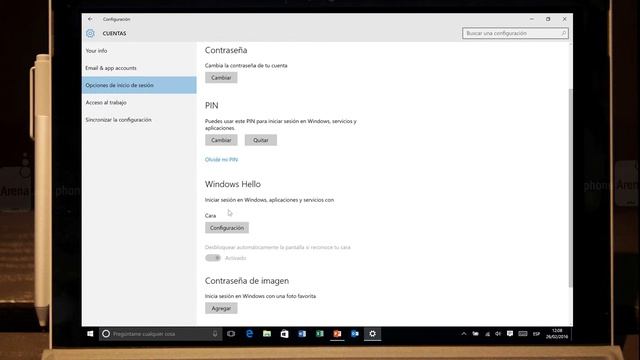 Windows Hello смотреть онлайн